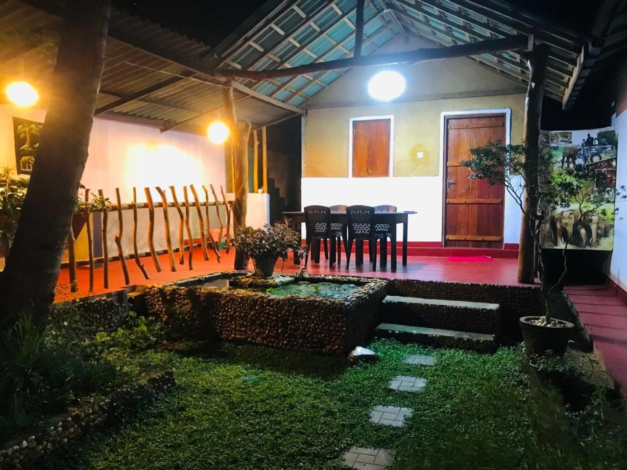 Nature Lovers Safari & Villa Udawalawe Exterior photo